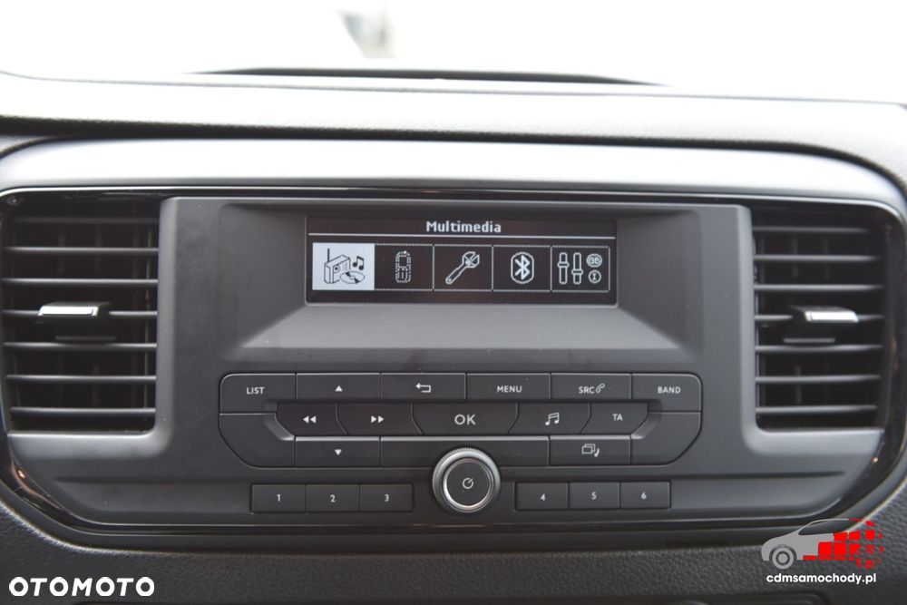 Opel Vivaro - 24
