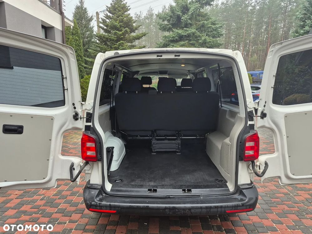 Volkswagen Transporter L2H1 Plus Trendline - 17
