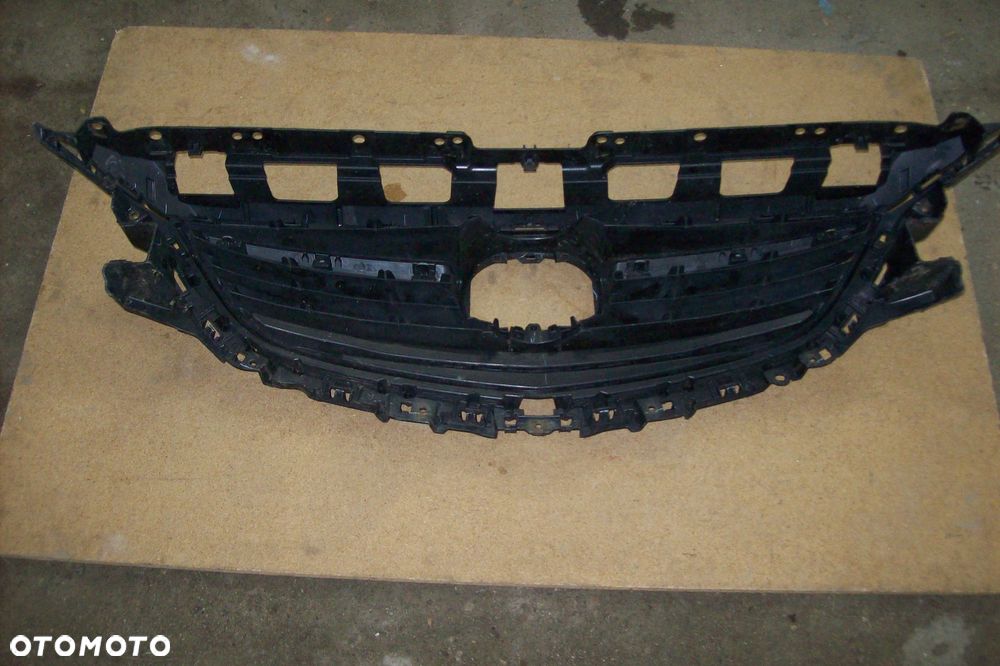 GRILL MAZDA 6 GJ ROK 012/014 - 3