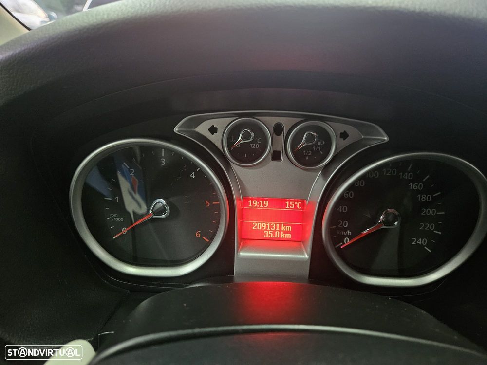 Ford Focus 1.6 TDCi Trend - 14