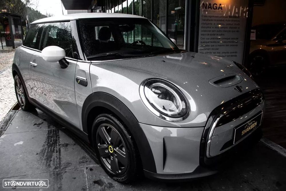 MINI 3 Portas - 12