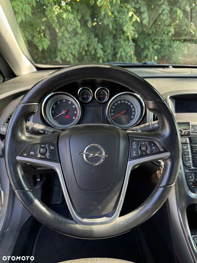 Opel Astra 1.4 Turbo - 20