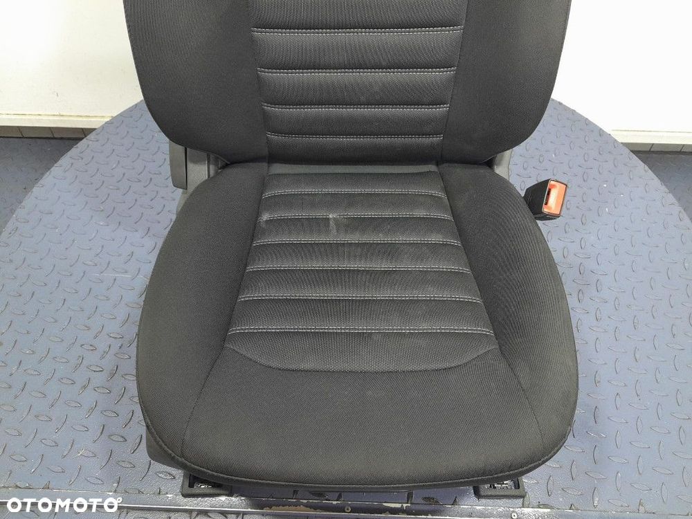 FORD MONDEO MK5 FOTEL PRZÓD PRZEDNI PRAWY PASAŻERA EU - 2