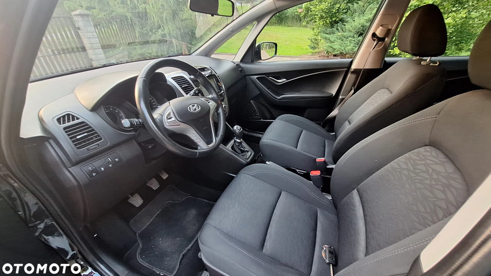 Hyundai ix20 1.4 Premium - 10