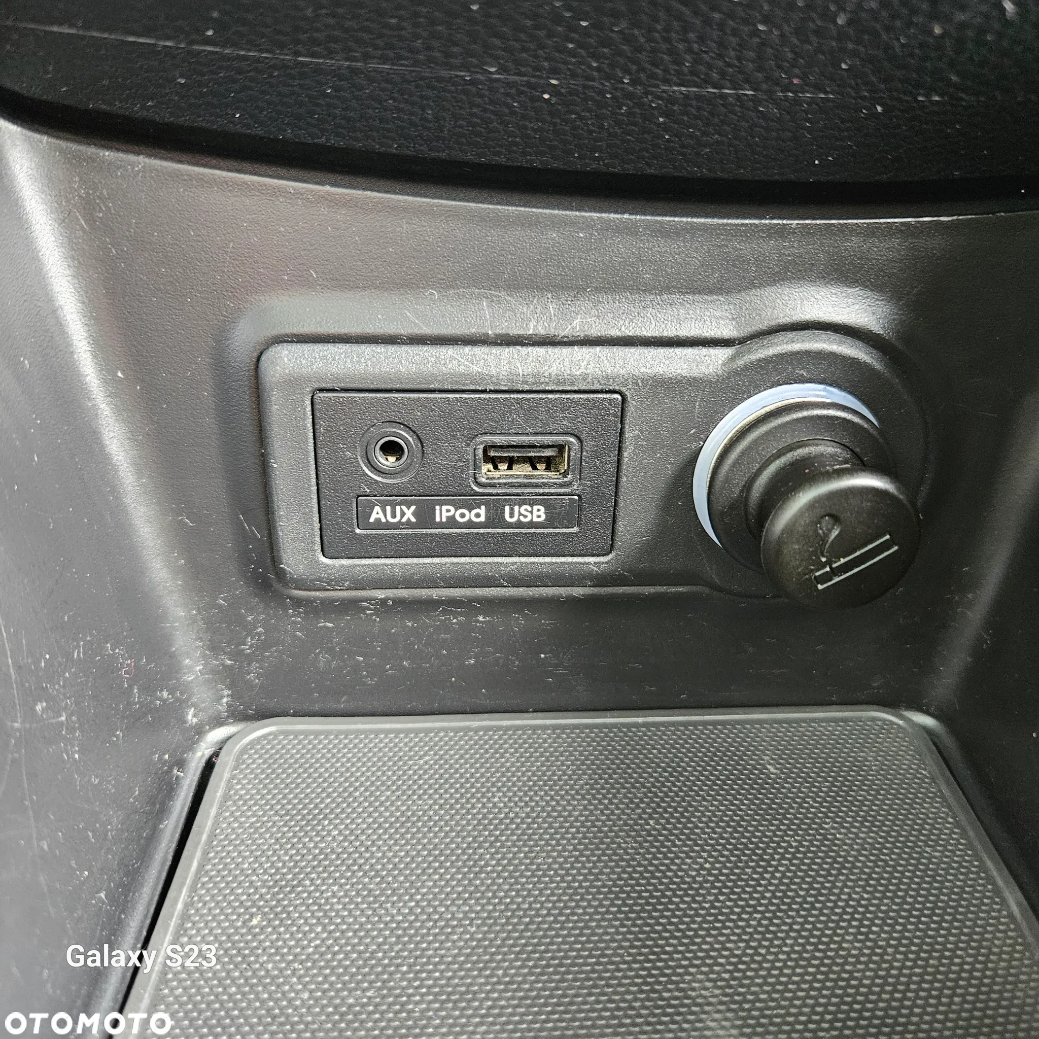 Hyundai ix20 1.6 BlueDrive Comfort - 37