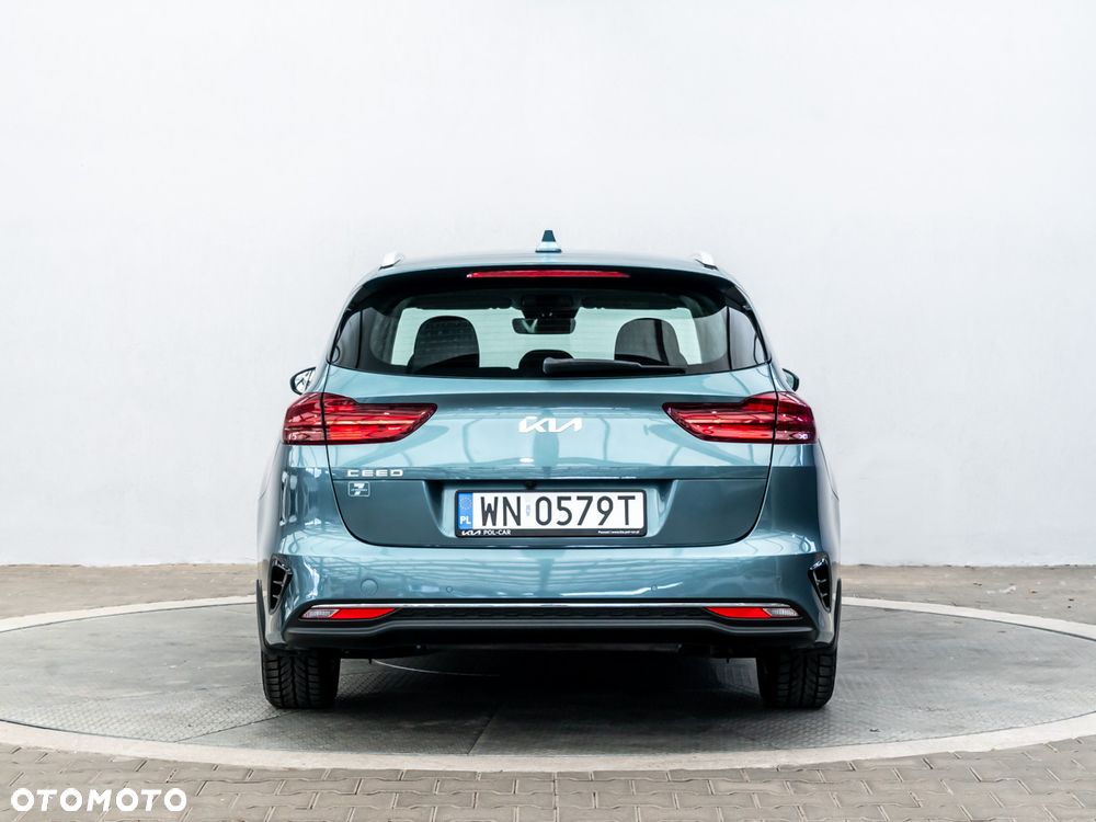 Kia Ceed 1.5 T-GDI M - 8