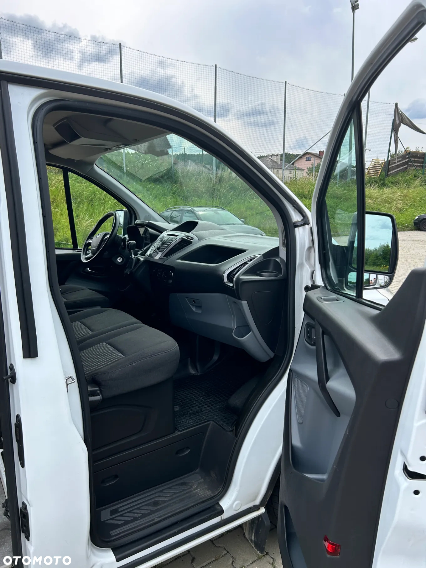 Ford Transit Custom - 16