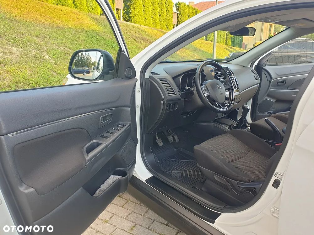 Mitsubishi ASX 1.6 2WD Inform - 10