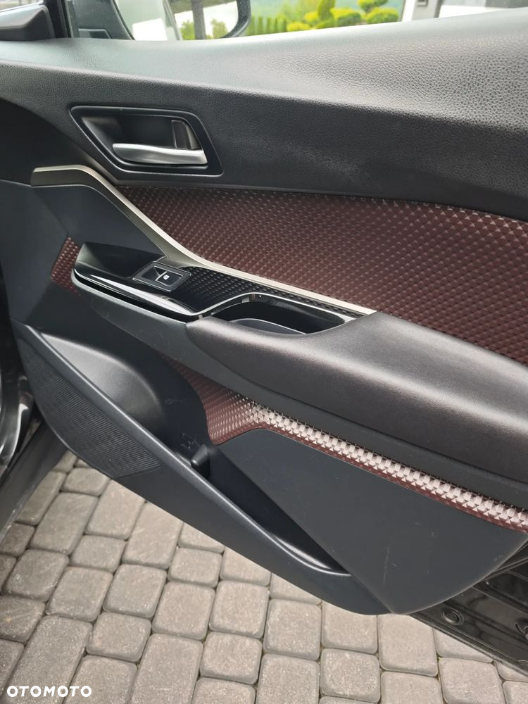 Toyota C-HR 1.8 Hybrid Prestige - 19