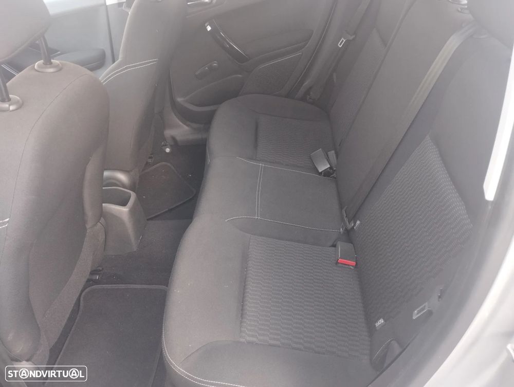 Peugeot 208 1.2 PureTech Access - 7