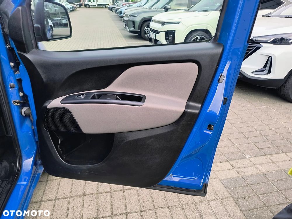 Fiat Doblo MAXI - 16