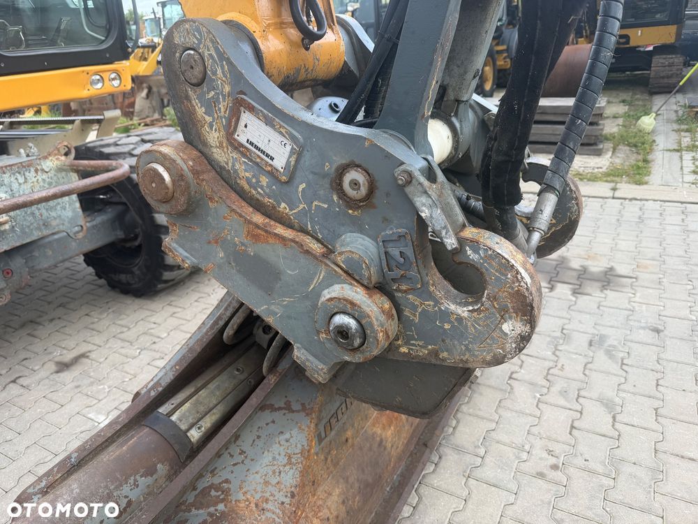 Liebherr A 918 Compact - 16