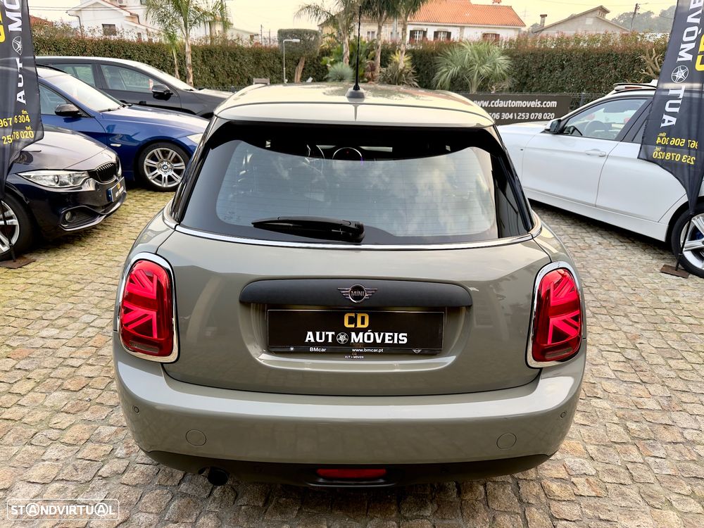 MINI 5 Portas One D - 19