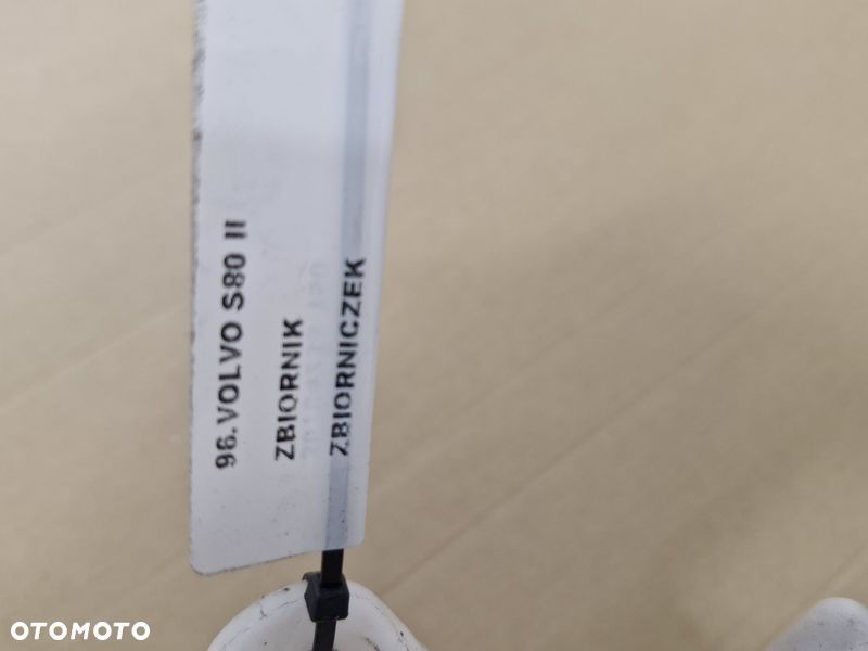 VOLVO S80 II 2 ZBIORNICZEK PŁYNU SPRYSKIWACZY 30784233 - 7
