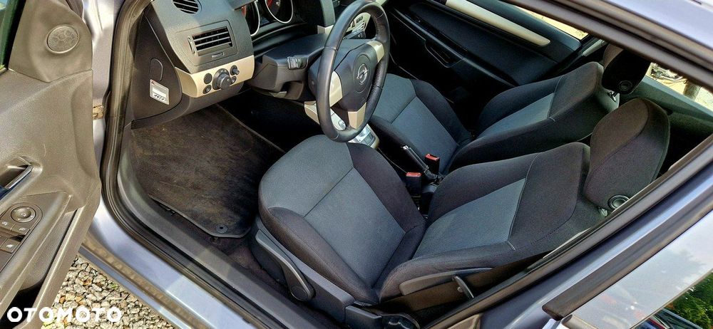 Opel Astra III 1.6 Enjoy Easytronic - 33