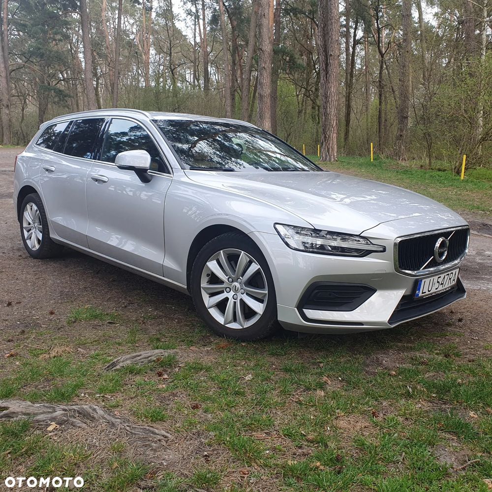 Volvo V60 D4 Geartronic Momentum Pro - 1