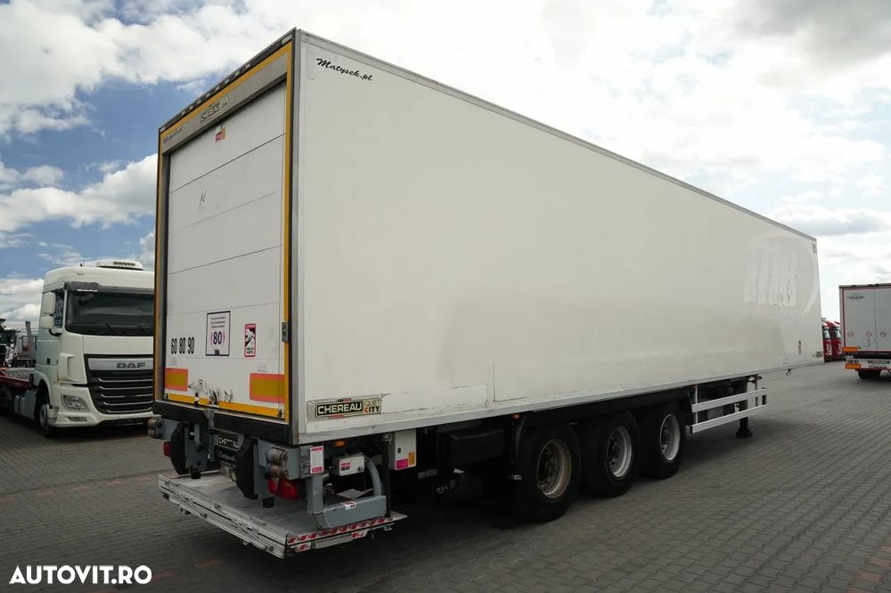 Chereau / REFRIGERAT / TRANSPORT VECTOR 1950 MT / MULTIMEMBRE / AXĂ RIDICATĂ / RIDICARE 2.500 KG / OBLOANĂ - 6