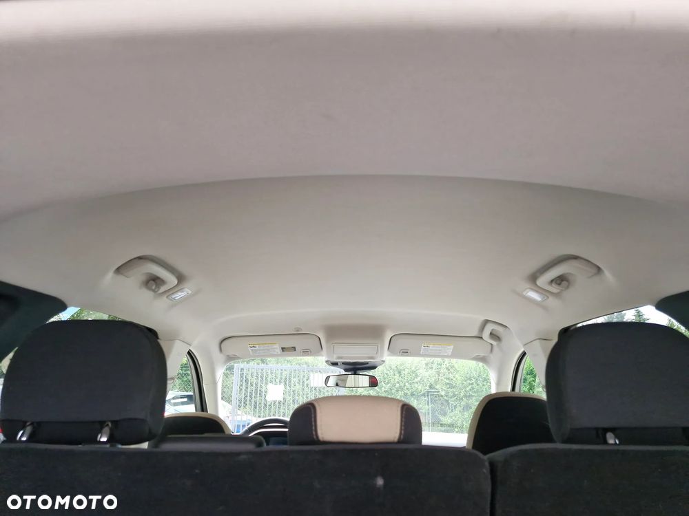 Ford Escape - 28