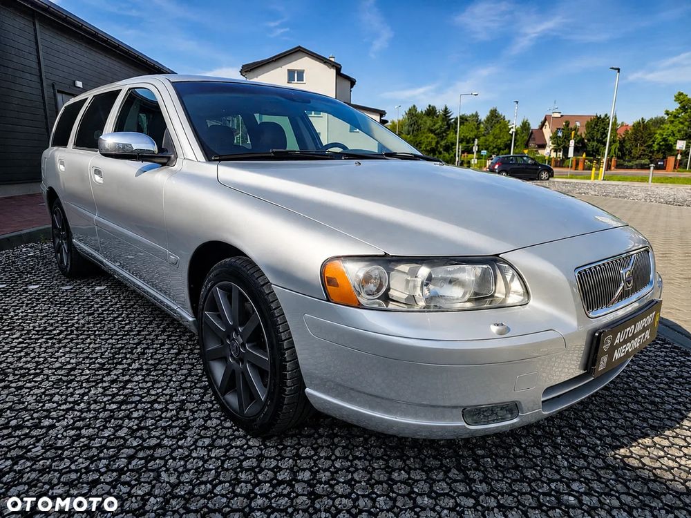 Volvo V70 2.5T AWD Edition Sport - 33