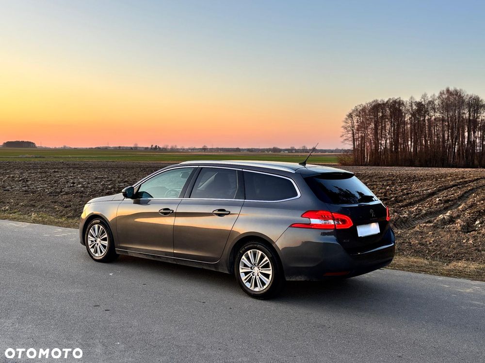 Peugeot 308 - 3
