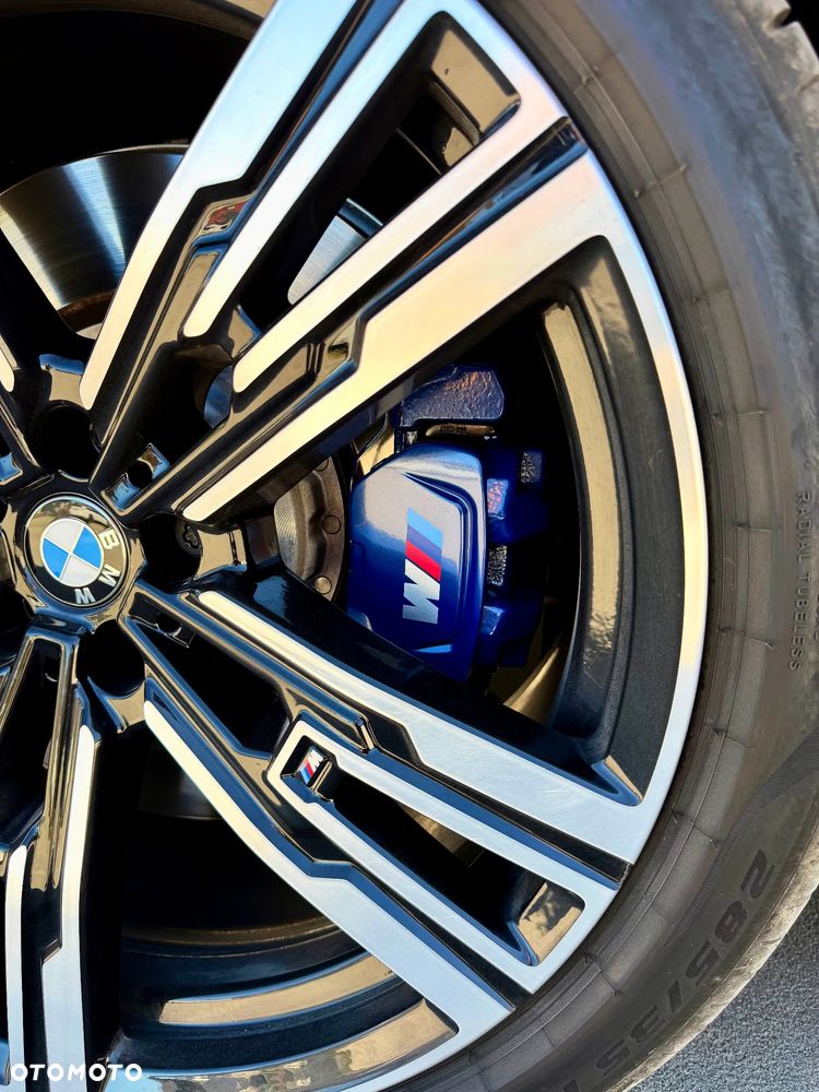 BMW Seria 7 M760e PHEV xDrive sport - 14