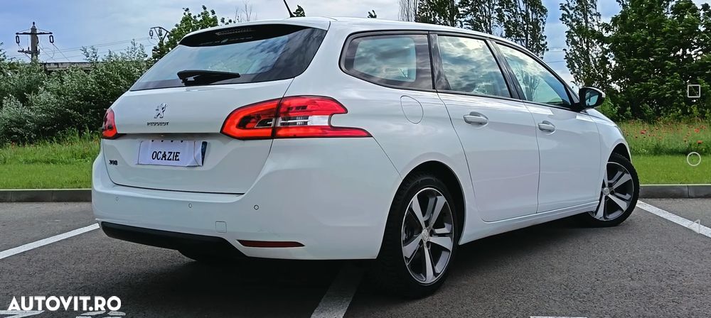 Peugeot 308 1.6 e-HDI FAP STT Allure - 3