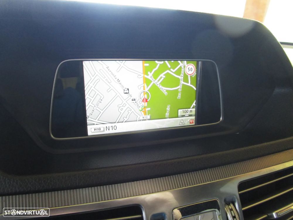 Mercedes-Benz E 300 BLUETEC Hybrid Avantgarde - 20