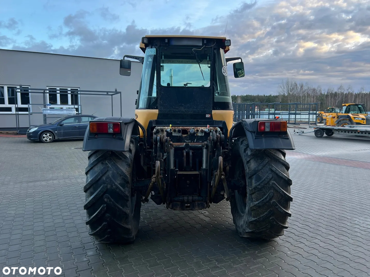 JCB FASTRAC 2135 - 3