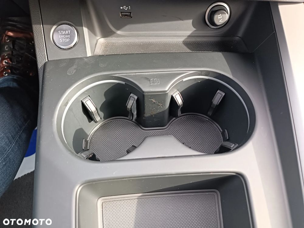 Audi A4 Limousine - 19