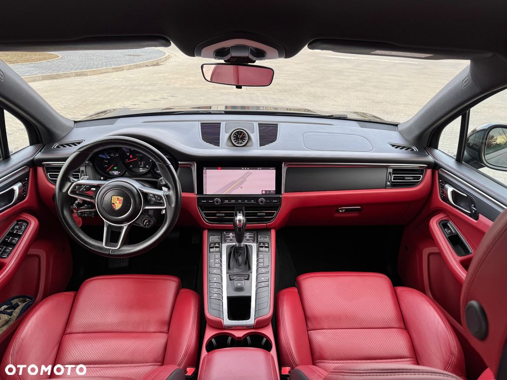 Porsche Macan - 10
