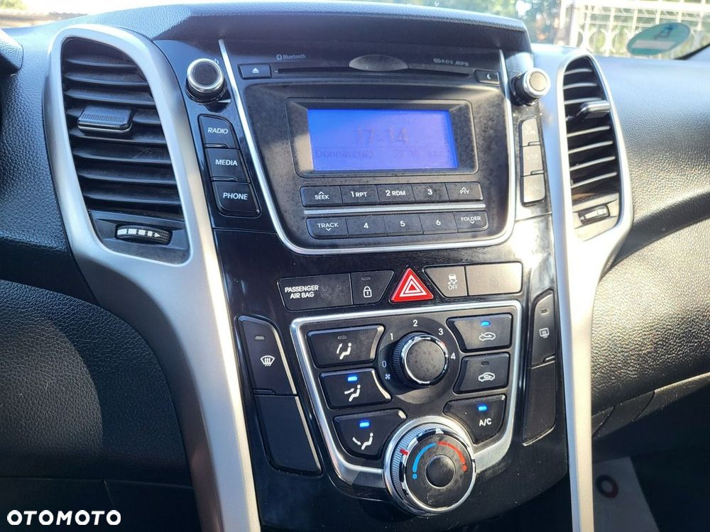 Hyundai i30 - 30