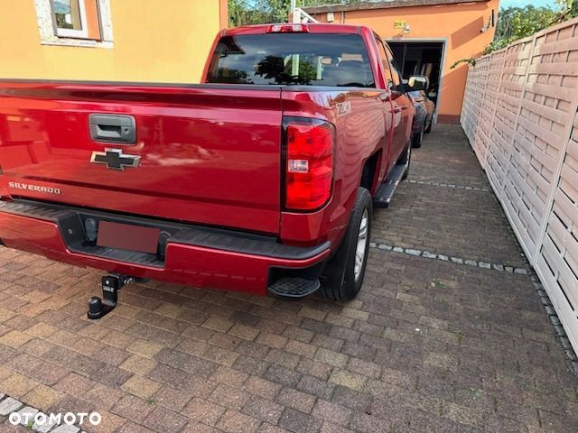 Chevrolet Silverado - 5