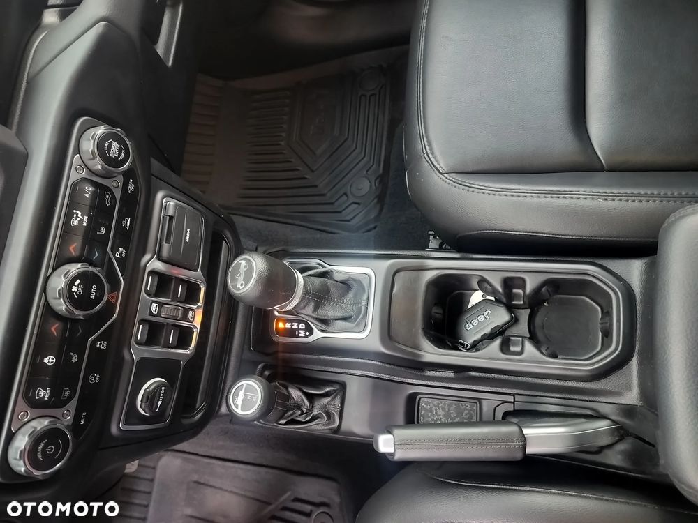 Jeep Wrangler 2.0 T-GDI Hardtop AWD Automatik Sahara - 31