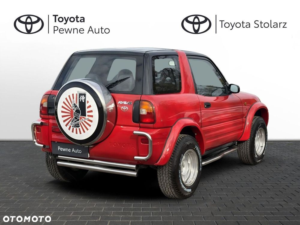 Toyota RAV4 2.0 - 5