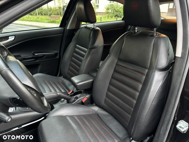 Alfa Romeo Giulietta 1.4 TB MultiAir Distinctive TCT - 13