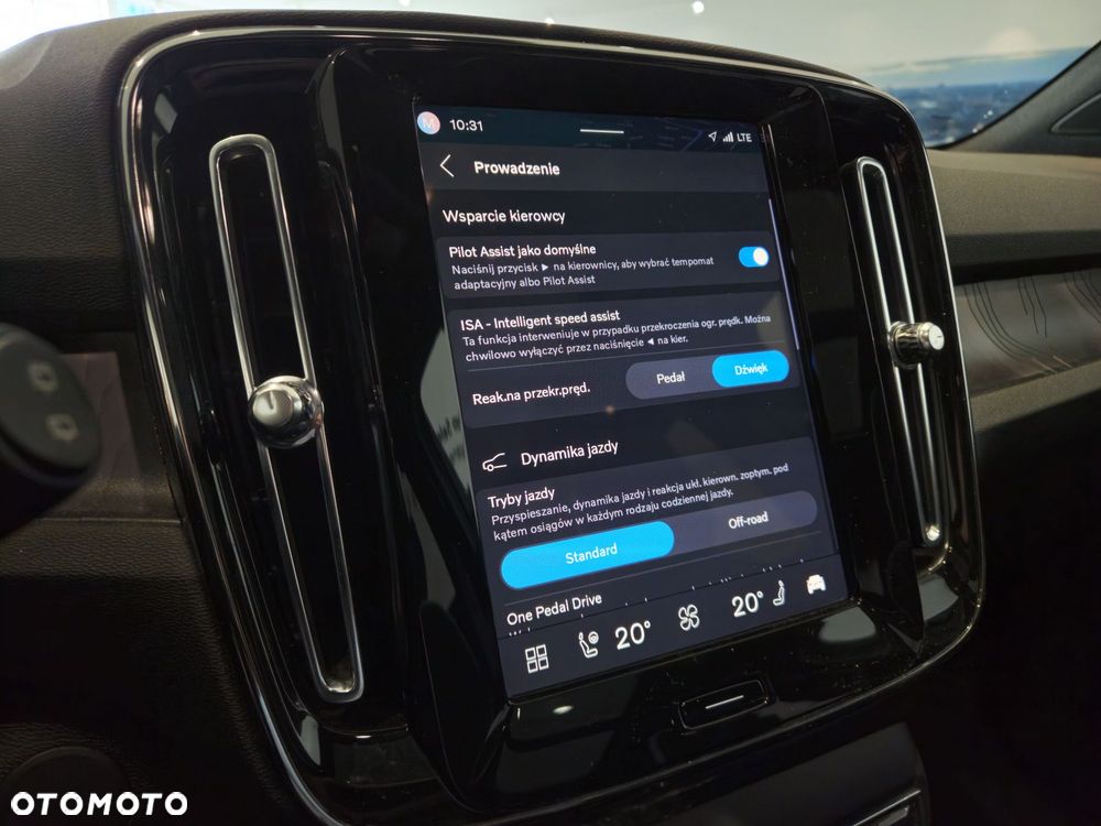 Volvo XC 40 - 16