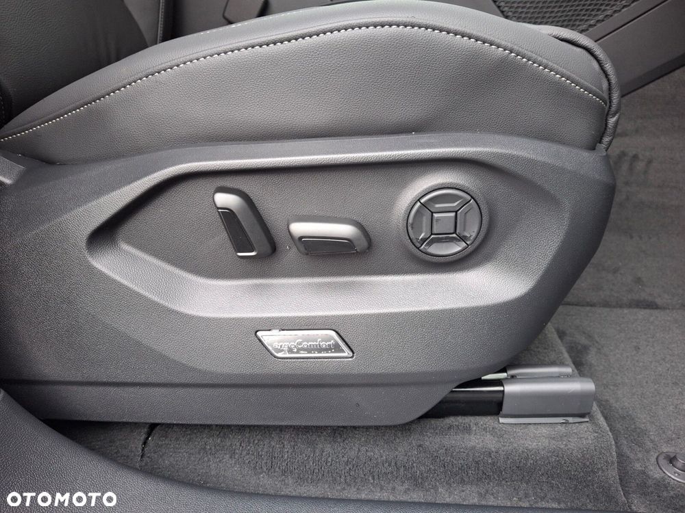 Volkswagen Touareg 3.0 V6 TDI 4Motion R-Line - 21