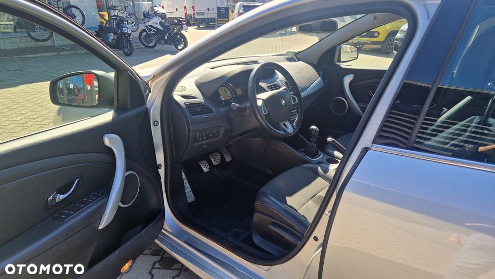 Renault Fluence 2.0 16V Sport Way - 10