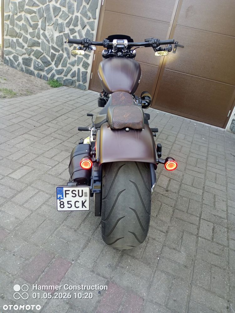 Harley-Davidson FXSB Breakout - 7