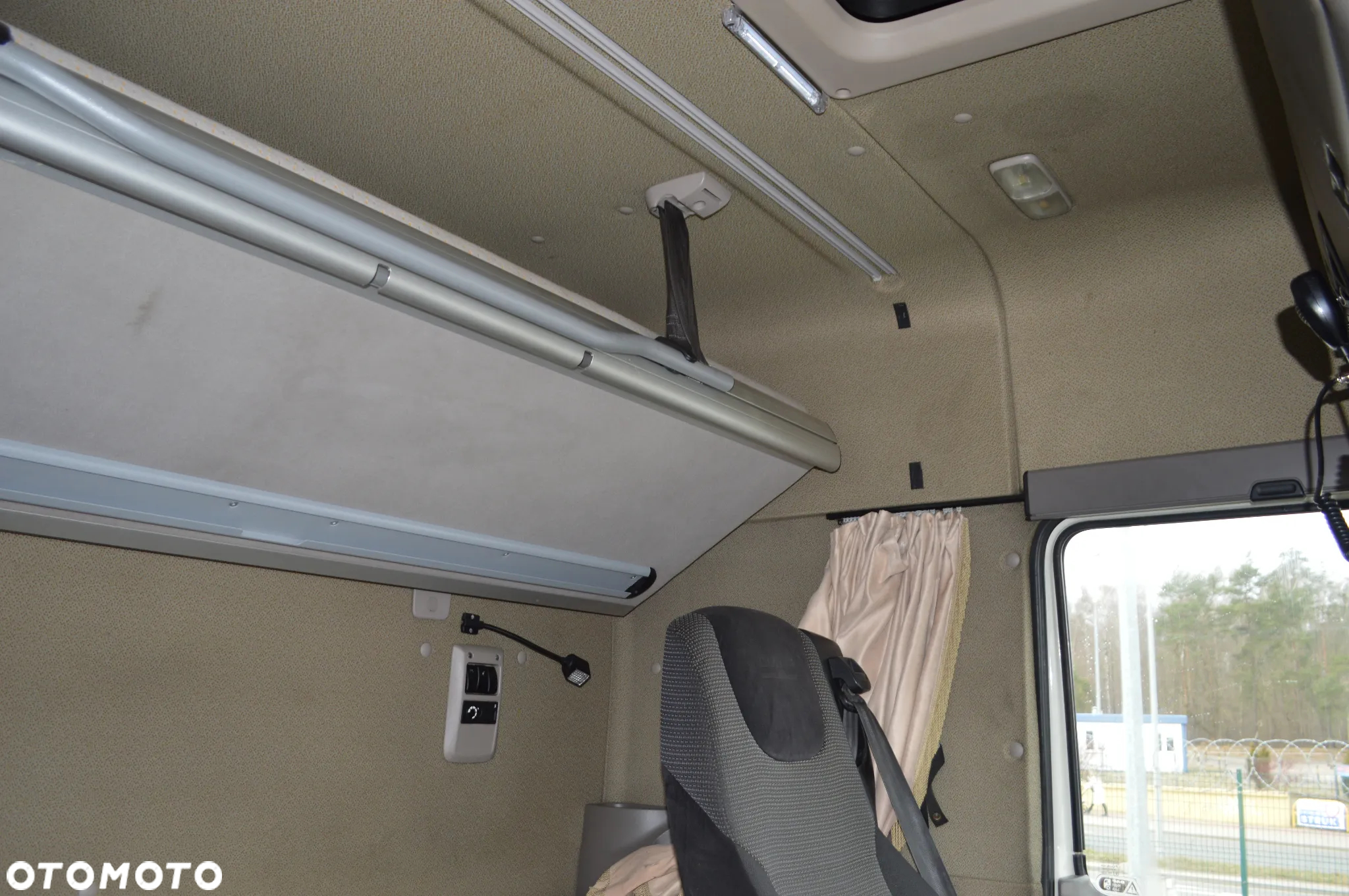 DAF FT XF 105.460 - 12
