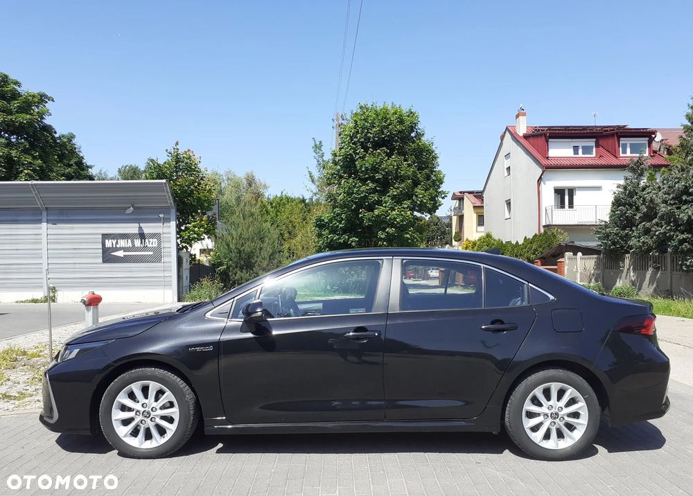 Toyota Corolla - 3