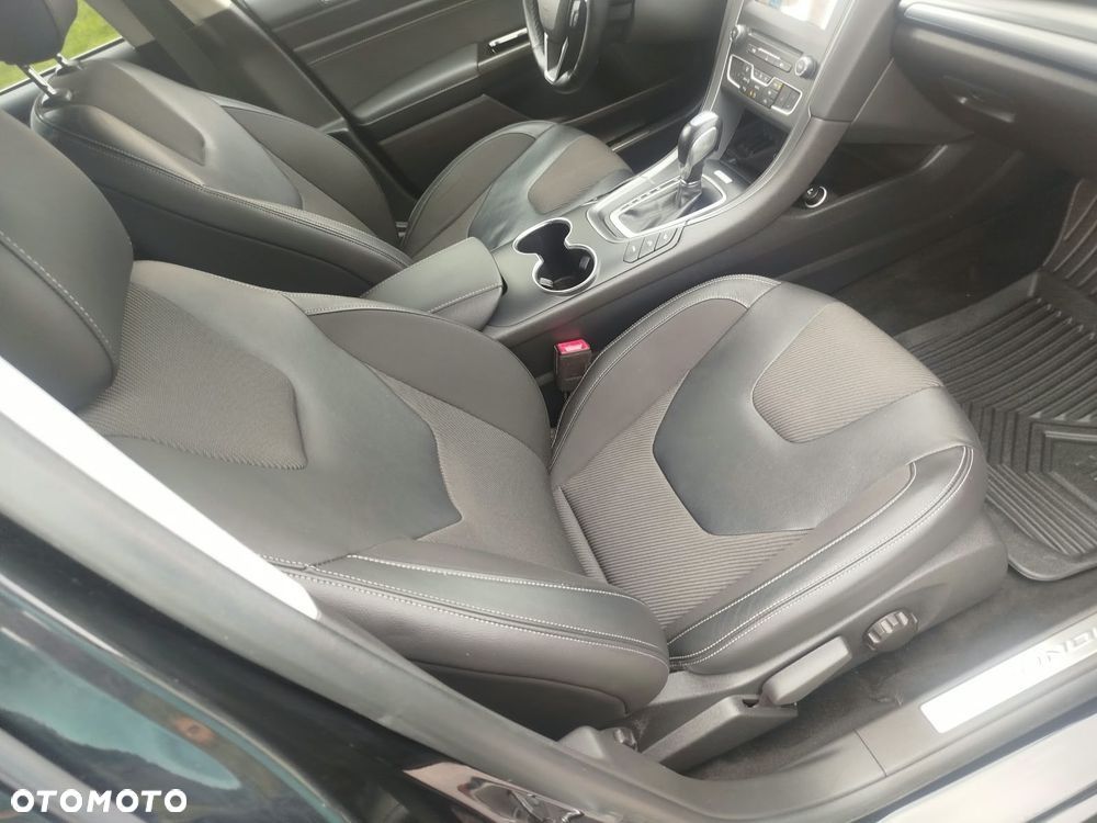 Ford Mondeo 2.0 TDCi Titanium PowerShift - 38