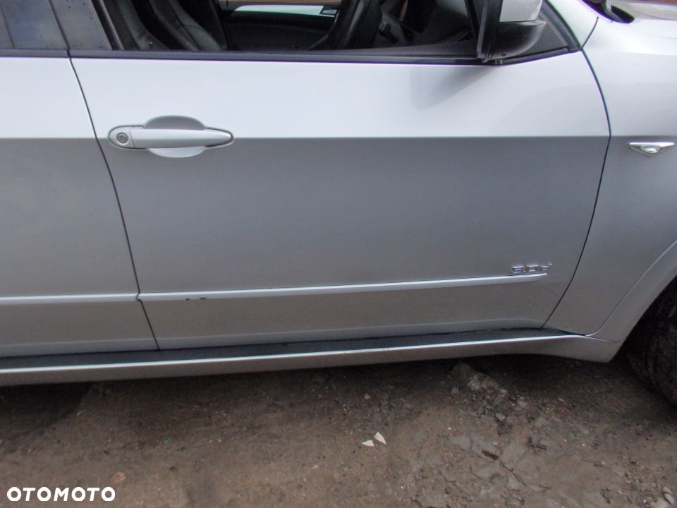 BMW X5 E70 DRZI PRAWY PRZÓD   354 TITANSILBER - 1