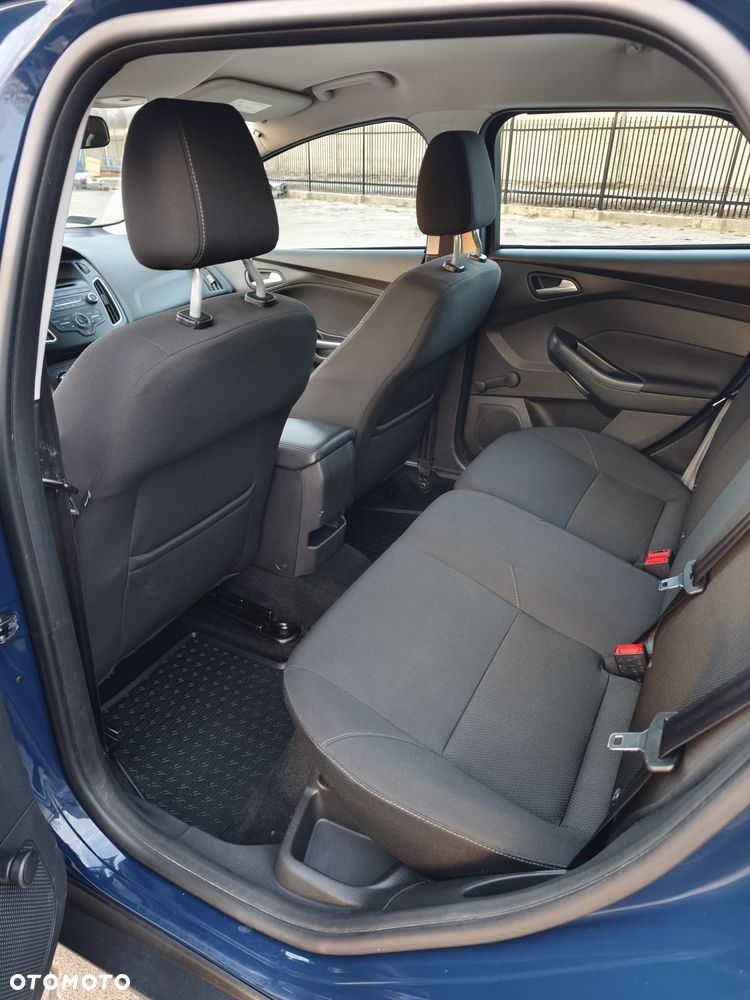 Ford Focus ver-1-5-tdci-trend - 3