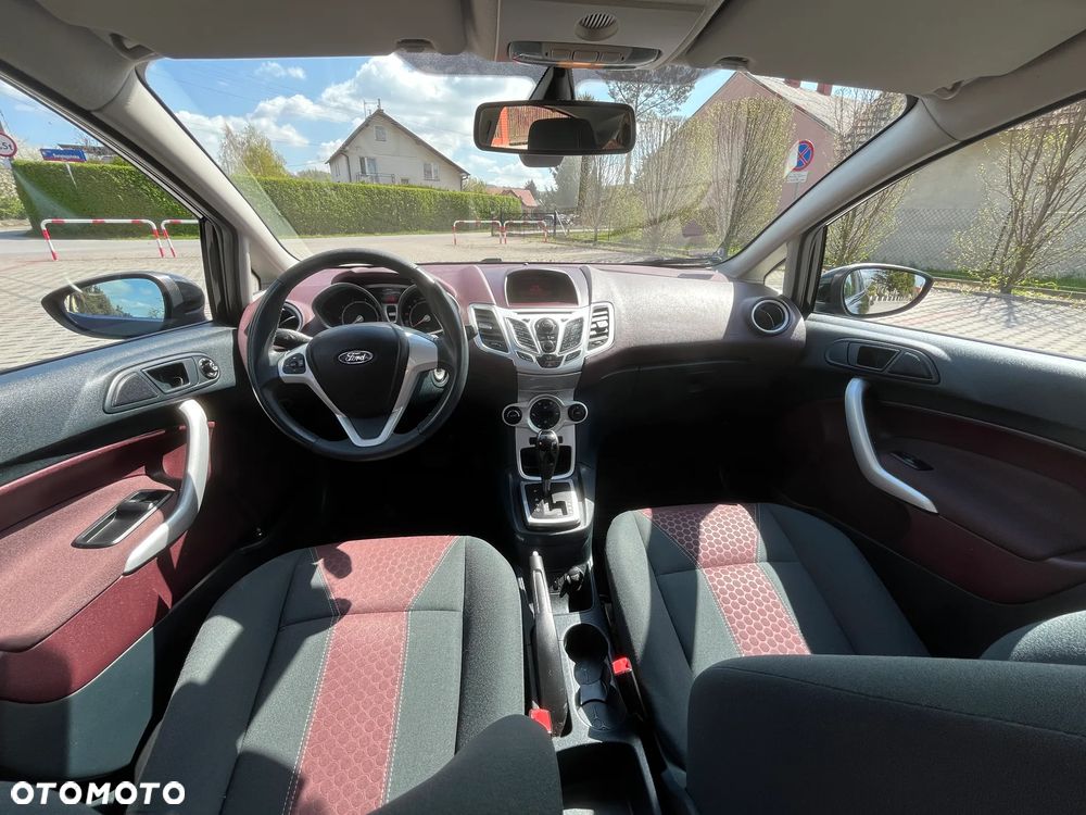 Ford Fiesta - 9