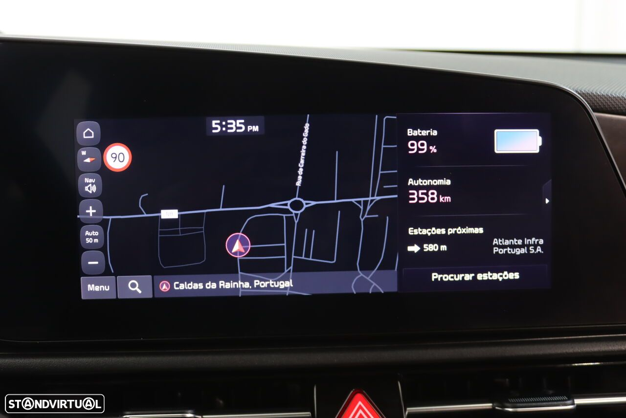 Kia Niro EV 64kWh Drive - 8