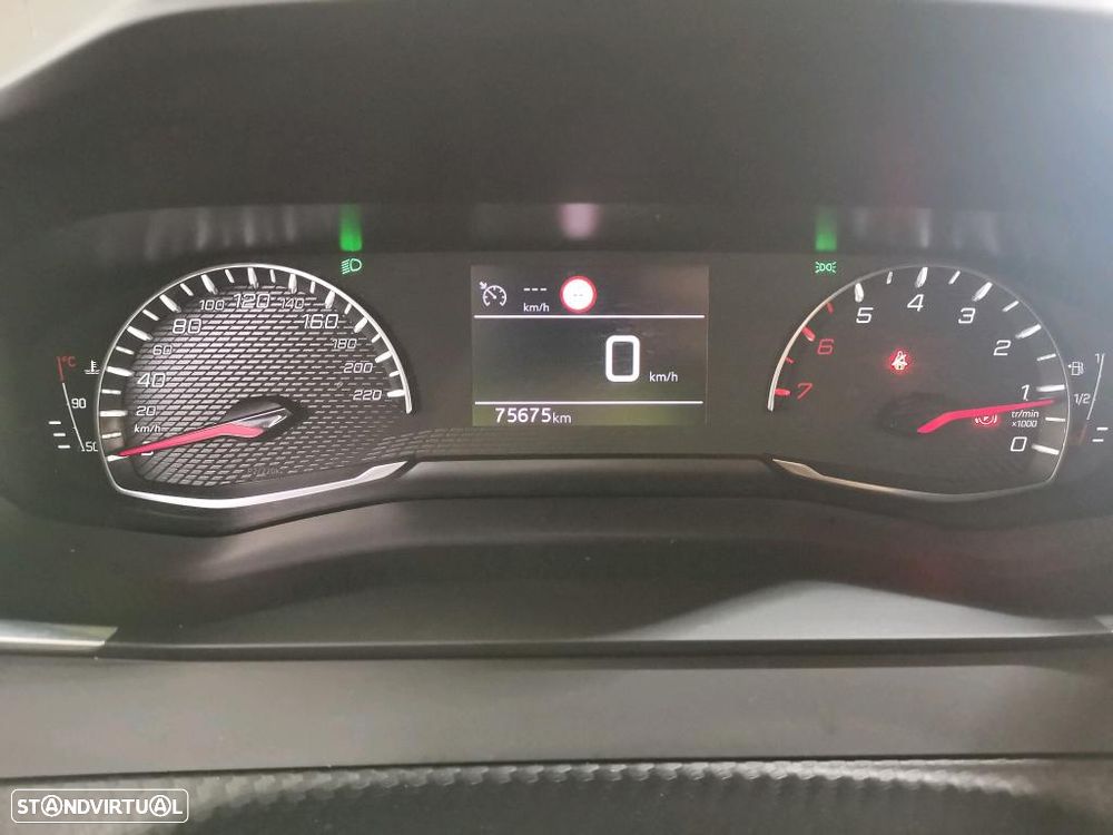 Peugeot 2008 1.5 BlueHDi Active Pack - 6