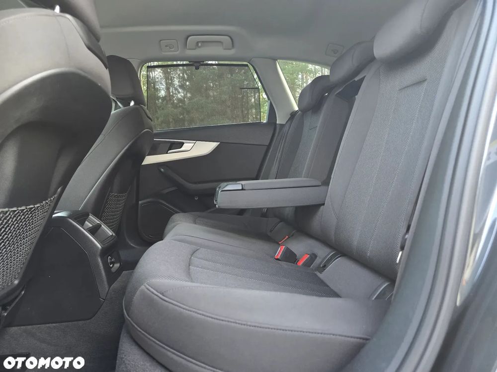 Audi A4 Avant 35 TDI S tronic - 25