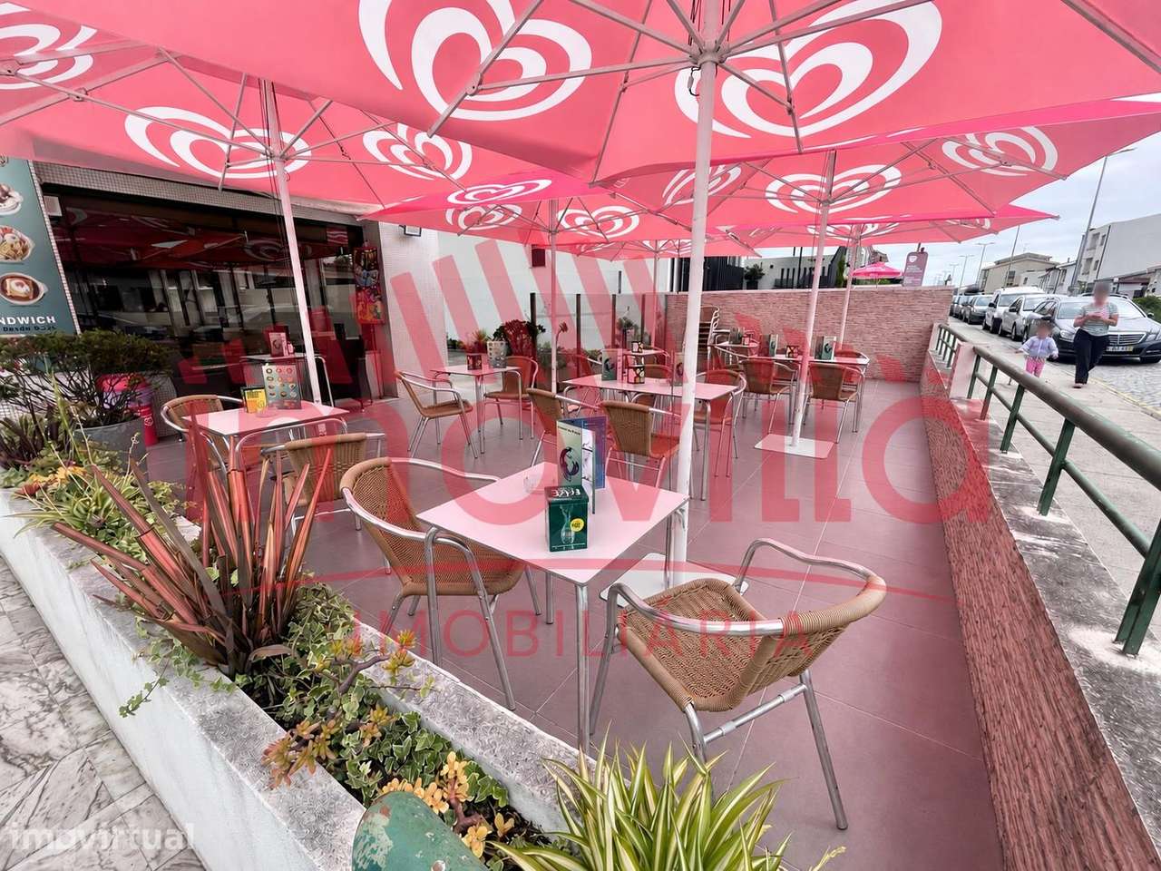 Em Exclusivo - Trespasse de Café Snack-Bar 'O Mundo' - Árvore - Grande imagem: 2/25