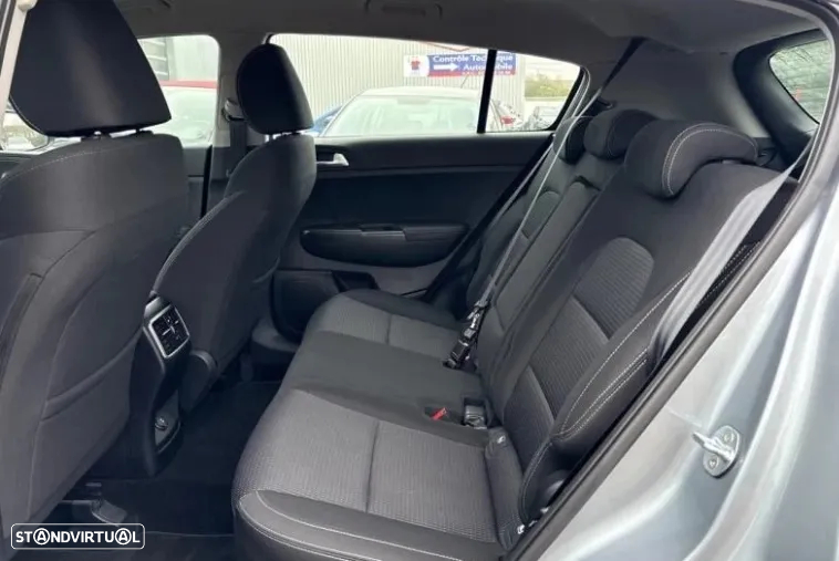 Kia Sportage 1.6 CRDI ISG SX - 9